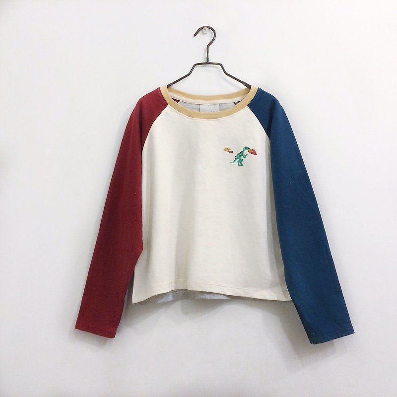 Dinosaur Embroidery Long sleeve Top - T 恤 - 棉．麻 多色