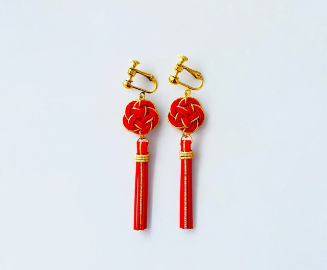 金赤の水引タッセルイヤリング 伝統和モダンアクセサリー 和風