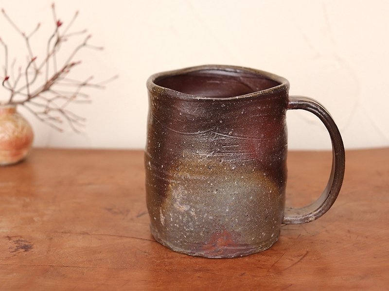 備前 ビールジョッキ　b5-043 - 花瓶/陶器 - 陶 咖啡色