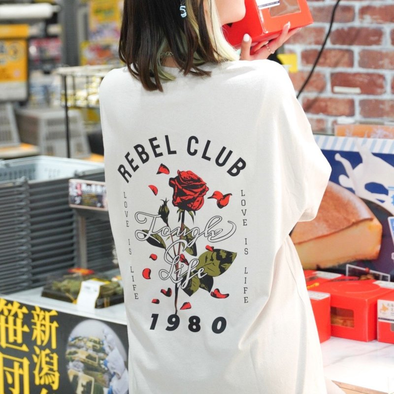 【CREEPS】Rose Rebel Club 寬鬆重磅印花T恤 210g - 男 T 恤 - 棉．麻 多色