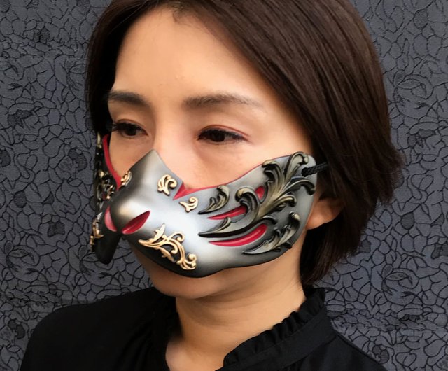 Fox Face Half Gothic Ver, Metal Red - Shop oboro Face Masks - Pinkoi