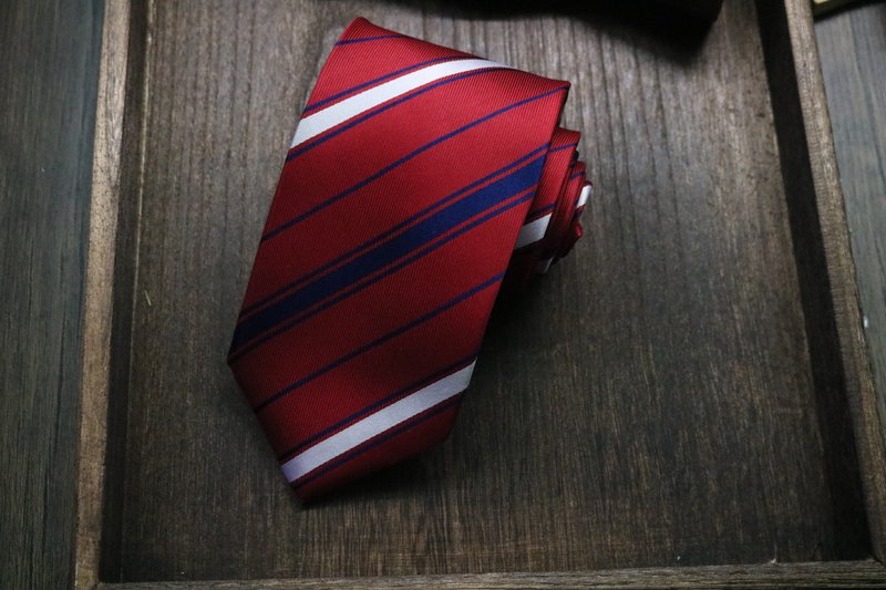 紅色真絲條紋商務領帶/禮盒裝百搭necktie - 領帶/領帶夾 - 絲．絹 