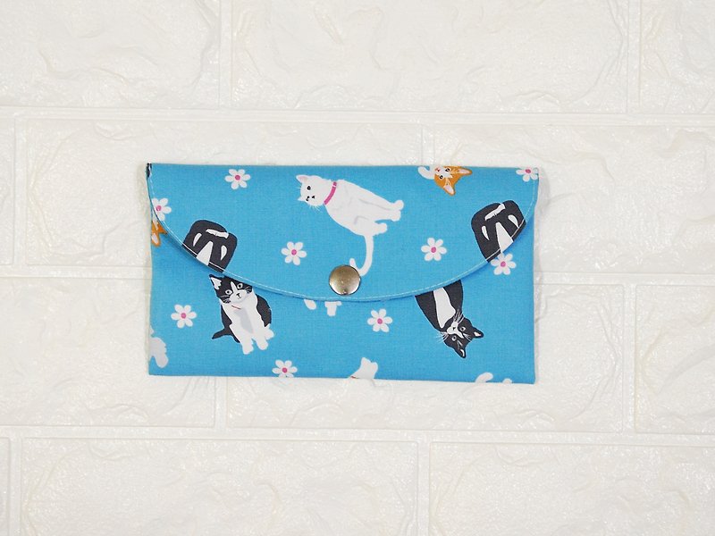 Play cloth hand made. Naughty cat (blue and green) red bag passbook storage bag - Wallets - Cotton & Hemp Blue