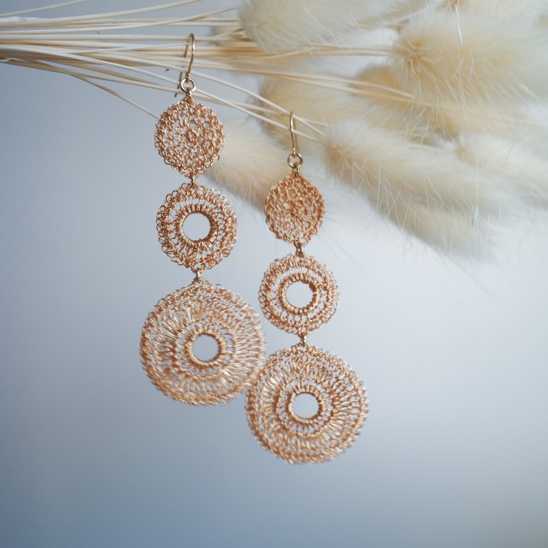 Trinity Lace Circles 耳飾 – 金屬鉤織 – 金色款 - 耳環/耳夾/耳骨夾 - 銅/黃銅 金色