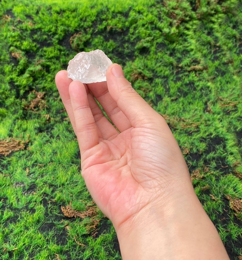 Energy Decoration-Selected Natural Rainbow White Crystal Raw Stones for Purification and Healing Fast Shipping - ของวางตกแต่ง - คริสตัล ขาว