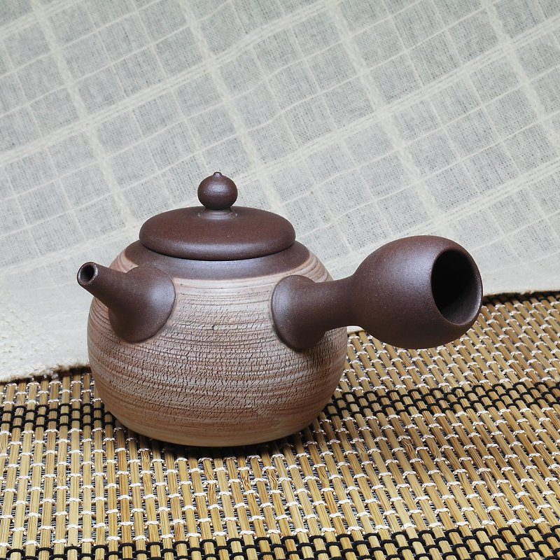 刷毛裂紋圓型側把茶壺 手作陶藝 茶道具 - 茶具/茶杯 - 陶 咖啡色