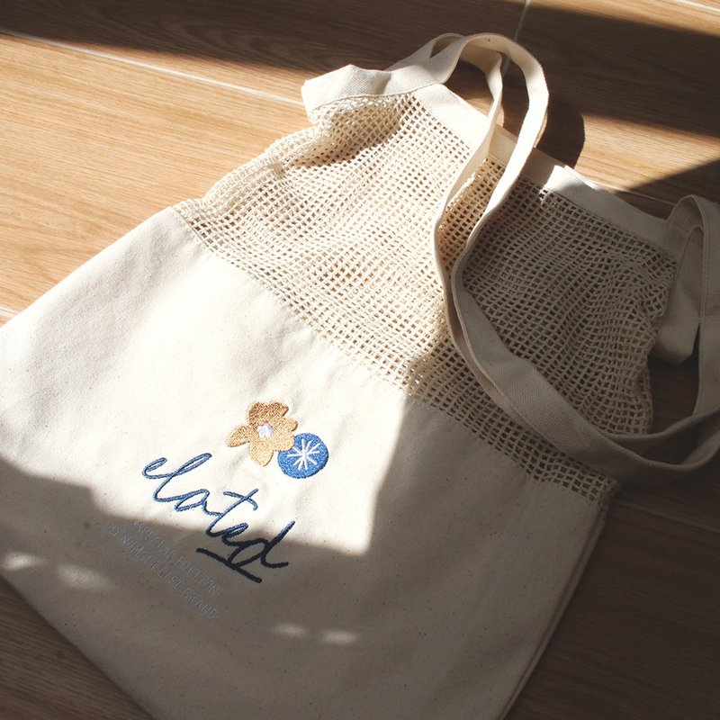 elated 花花刺繡 拼接網袋 托特包 Tote Bag - 手提包/手提袋 - 棉．麻 白色