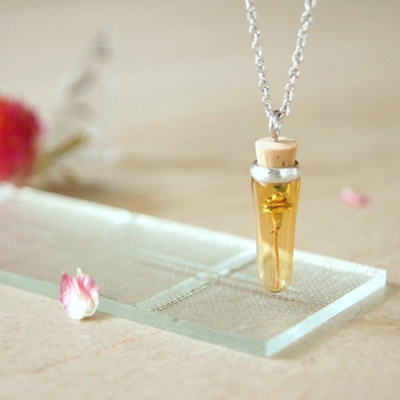 Roses on a Planet-Mini Rose Pendant - Necklaces - Glass Transparent