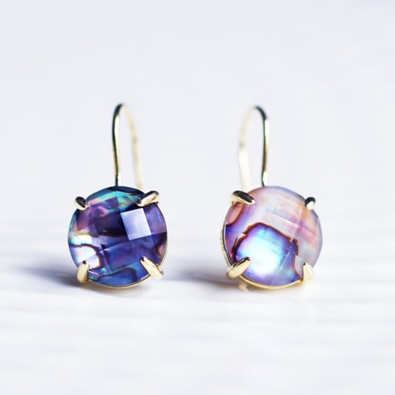 アバロンシェルと水晶によるフックピアス　Anastasia - ネックレス - 宝石 