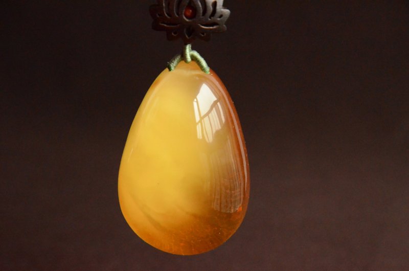 【仙渡】極品天然琥珀細膩原皮金絞蜜意境古典項鏈 - 項鍊 - 寶石 