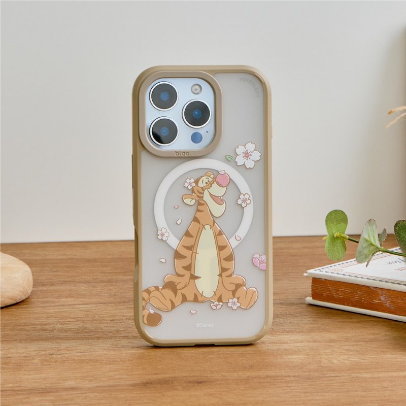 Disney小熊維尼-跳跳虎的心花開極光霧透MagSafe iPhone手機殼 - 手機殼/手機套 - 塑膠 多色