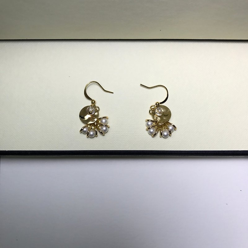 Little gorgeous earrings - ต่างหู - โลหะ สีทอง