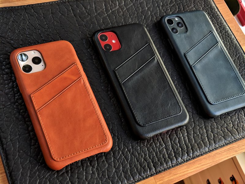 UNIC Leather Dual SIM Phone Case for iPhone11/iPhone11 Pro/ProMax【Customizable】 - เคส/ซองมือถือ - หนังแท้ สีนำ้ตาล