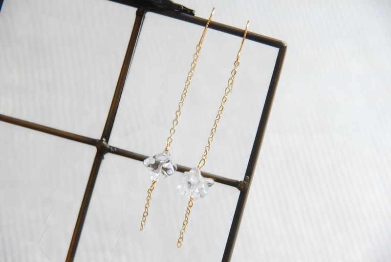 金平糖のような水晶のsoyoguピアス　１４kgf - 耳環/耳夾/耳骨夾 - 水晶 透明