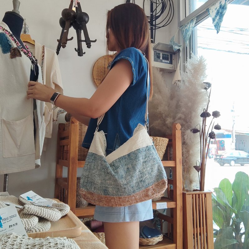 Na-Doo Handwoven Cotton Shoulder Bag - 手提包/手提袋 - 棉．麻 多色