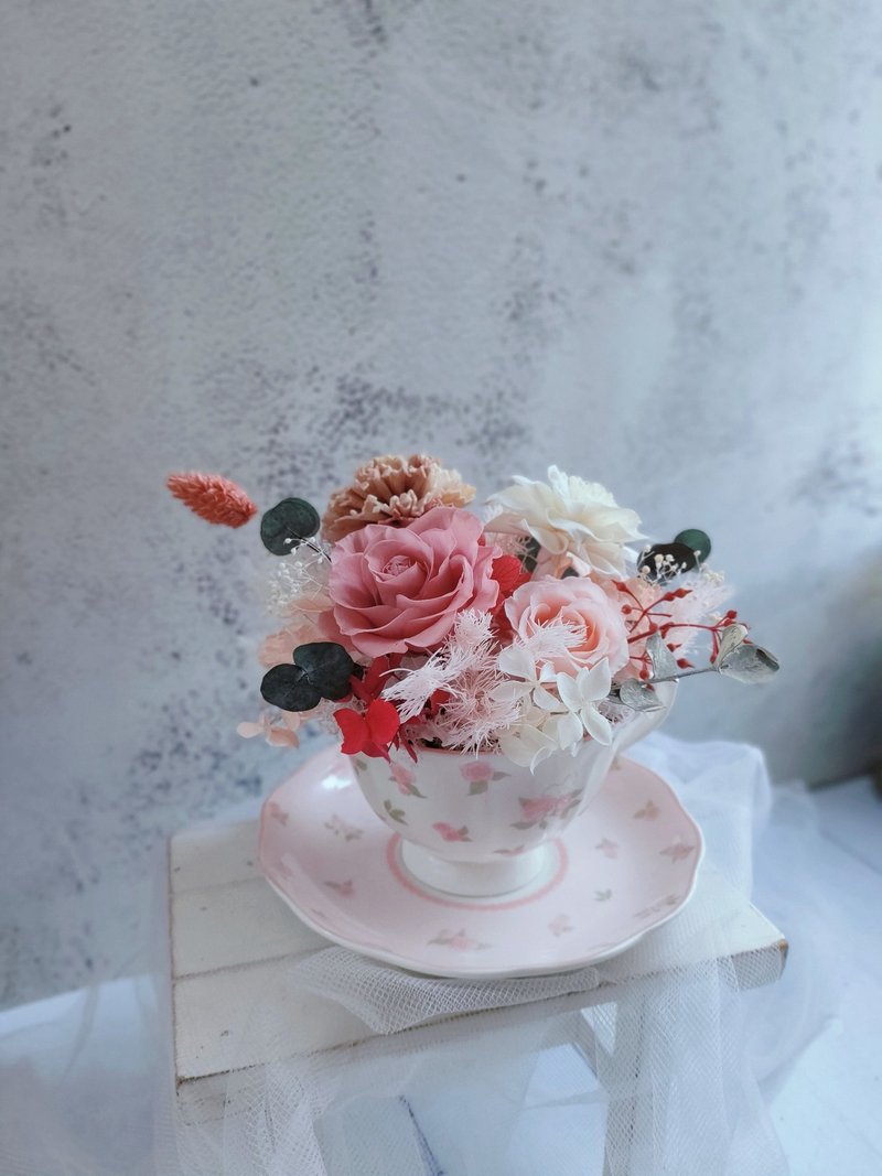 【お一人様から開講】フラワーアレンジメント手作りレッスン - ティータイム プリザーブドテーブルフラワー ポットアレンジメント体験 - 華道・生け花教室 - 寄せ植え・花 