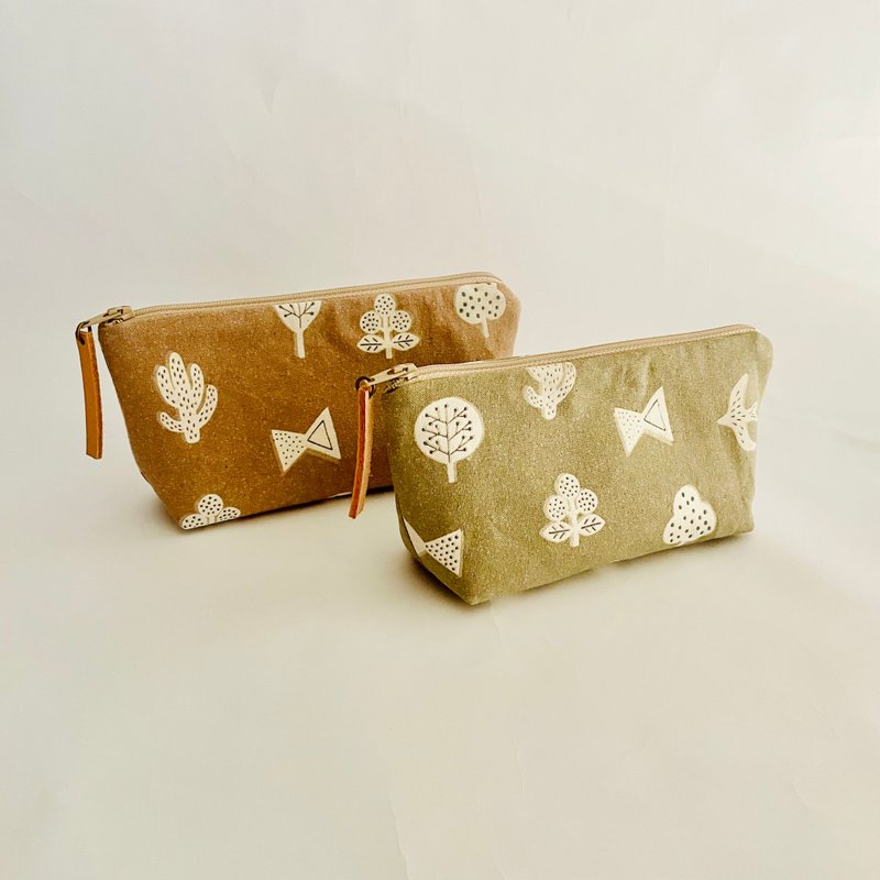 Nordic bird three-dimensional storage bag. Can be used as a pencil case, wallet, and makeup bag. Inside pocket. 2 colours - Toiletry Bags & Pouches - Cotton & Hemp 