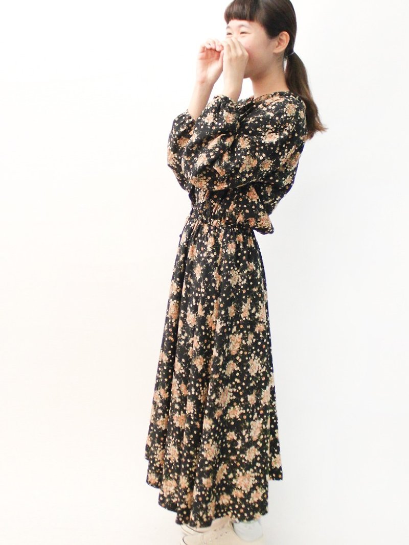 日本のかわいいレトロな花緩い黒の長袖ヴィンテージドレス日本のヴィンテージドレス - ワンピース - ポリエステル ブラック