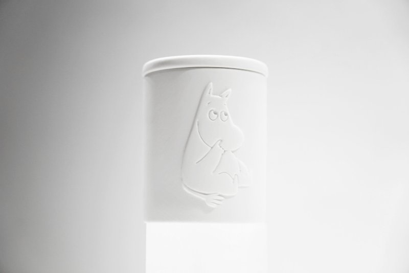 Moomin Biscuit Ceramic Scented Candle 200g — Authorized by Moomin Finland - เทียน/เชิงเทียน - เครื่องลายคราม ขาว