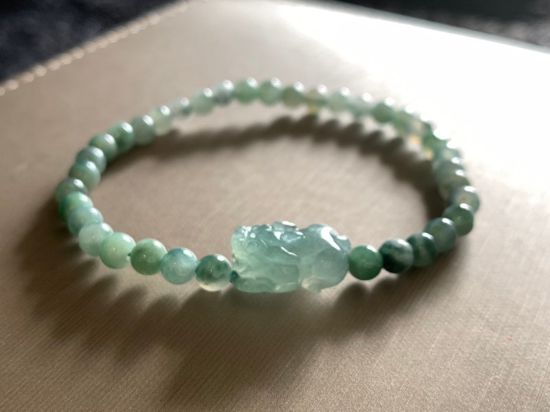 Free consecration and fast shipping. Natural A-grade Burmese jade ice seed floating flower jadeite Lucky Pixiu bracelet. - Bracelets - Jade Green