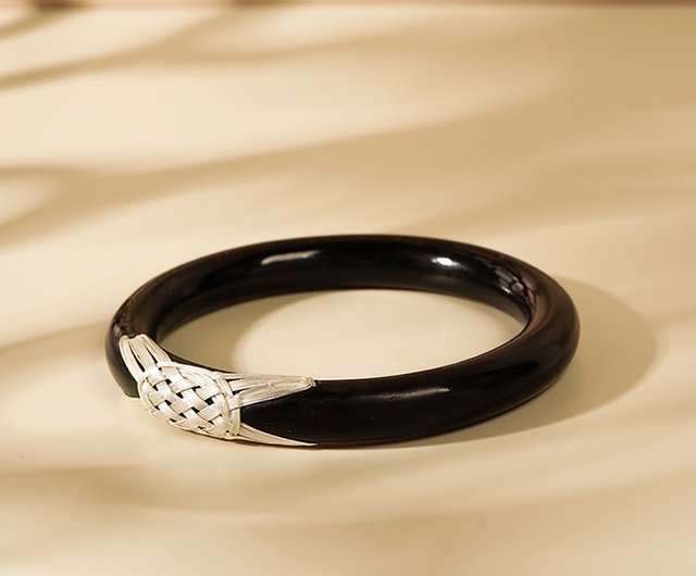 Hai Liu Taiji bracelet handmade black coral when not