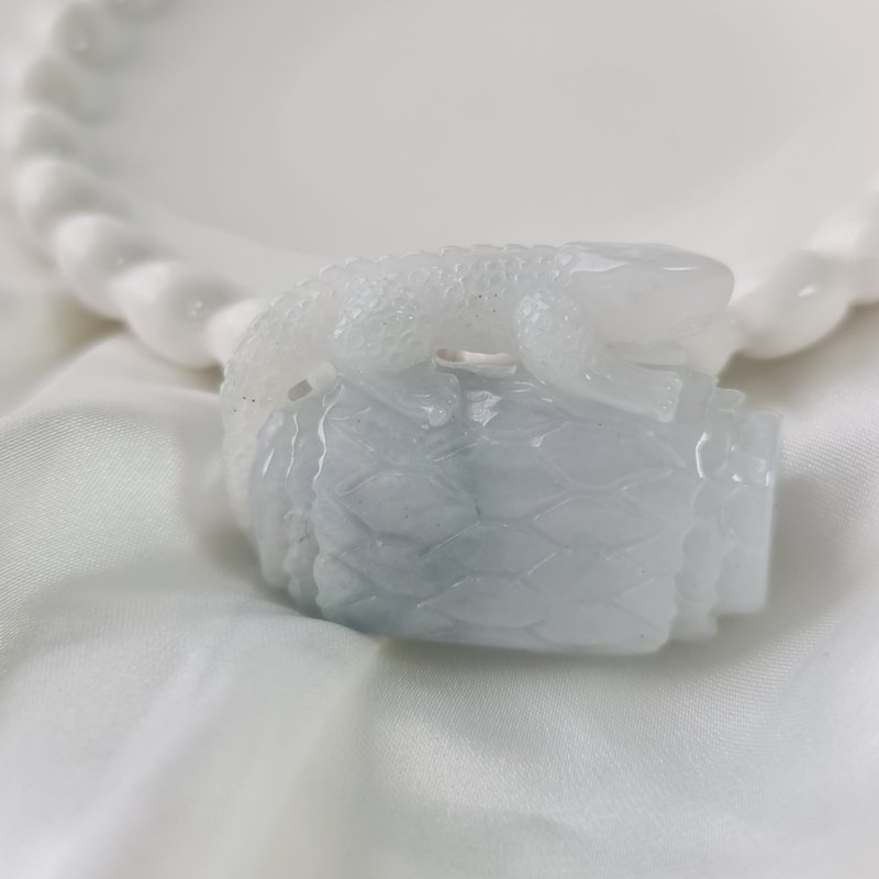 商品名稱: 手工精雕蜥蜴|天然緬甸玉A貨翡翠 - 吊飾/掛飾 - 玉石 
