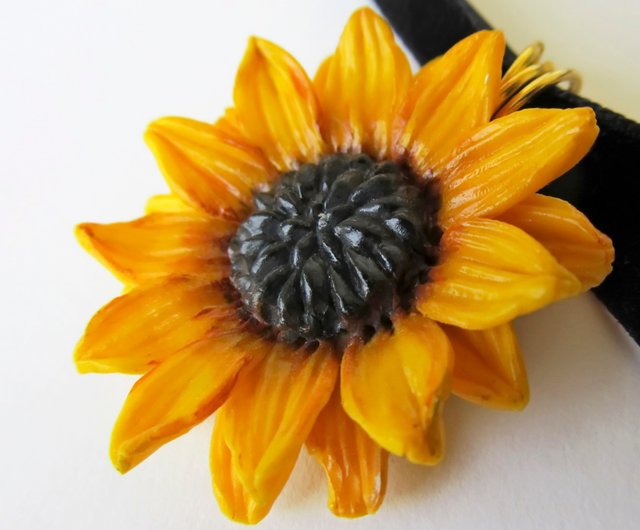 ANDI BAGUS☆Sunflower Choker ひまわり チョーカー ネックレス ひまわりチョーカー サンゴ 黄色のひまわりネックレス