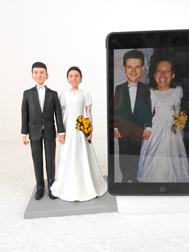 客制化人物公仔 結婚 周年紀念 禮物 訂制 3D人偶 人像畫 似顏繪 - 公仔/玩偶 - 黏土 多色