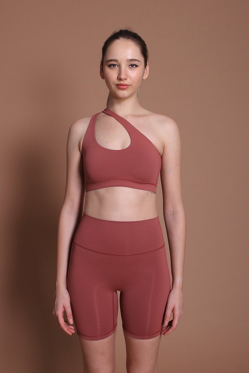 Goddness cut out one shoulder sports bra @breathm-maple brick red - Women's Athletic Underwear - Polyester Red