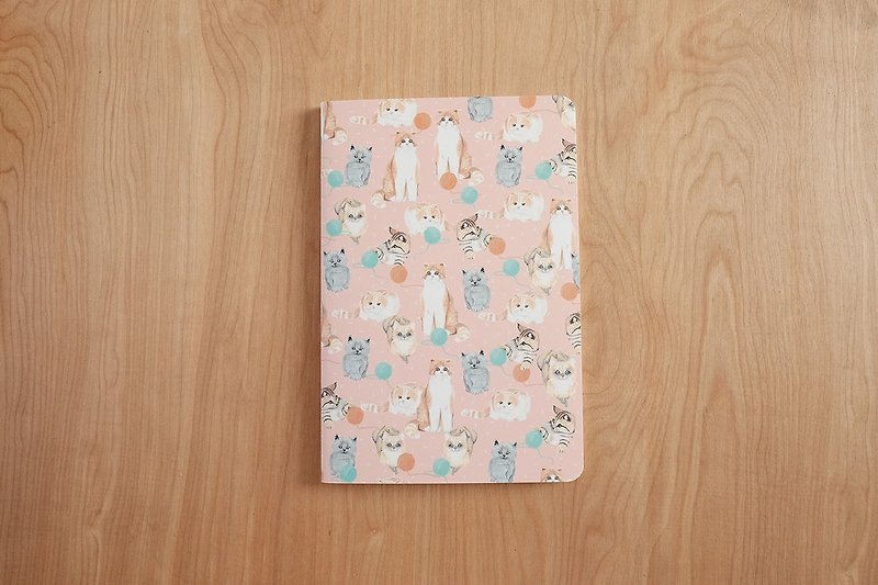 Large Notebook : Cataholic - 筆記本/手帳 - 紙 粉紅色
