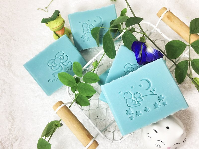 【防疫】青黛珍珠絲肽柔膚皂 - 沐浴乳/沐浴用品 - 植物．花 藍色