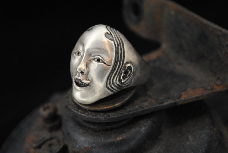 Weird Faith/手作銀飾/戒指/癲狂院狂人船系列/ 愛 - 戒指 - 純銀 銀色