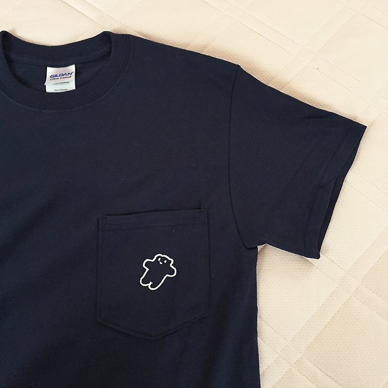 Lotus Polar Bear Embroidery Pocket T Shirt Navy S - เสื้อฮู้ด - ผ้าฝ้าย/ผ้าลินิน สีน้ำเงิน
