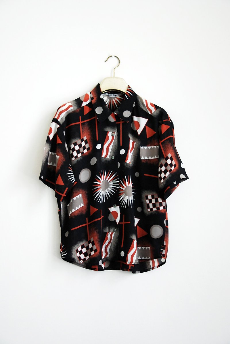 Ancient printed shirt - Women's Shirts - Other Materials 