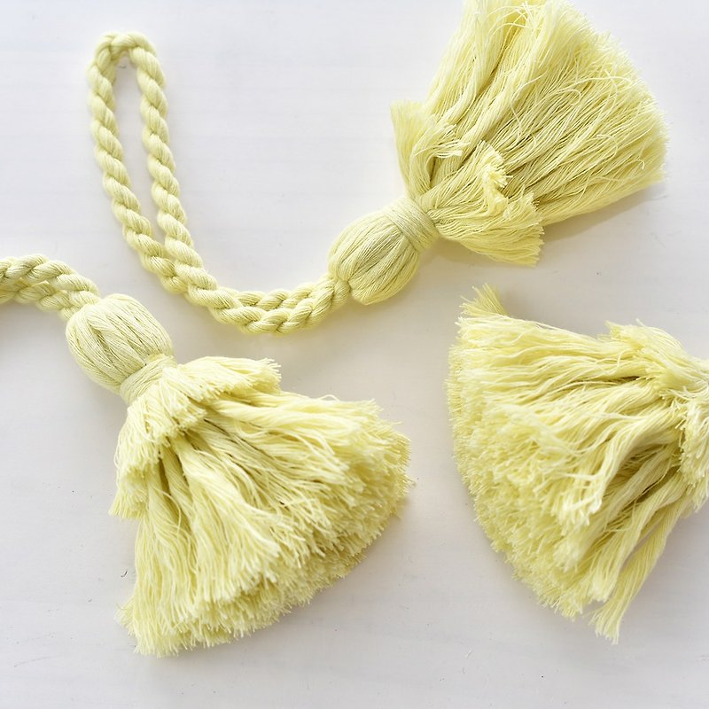 Tassel key chain/Hinoki lemon - Charms - Cotton & Hemp Yellow