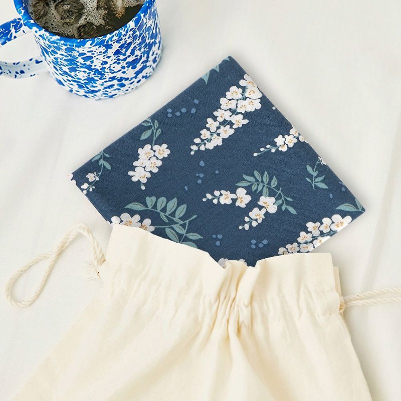 Nordic wind cotton handkerchief -47 Wisteria flower, E2D09932 - ผ้าเช็ดหน้า - ผ้าฝ้าย/ผ้าลินิน สีน้ำเงิน