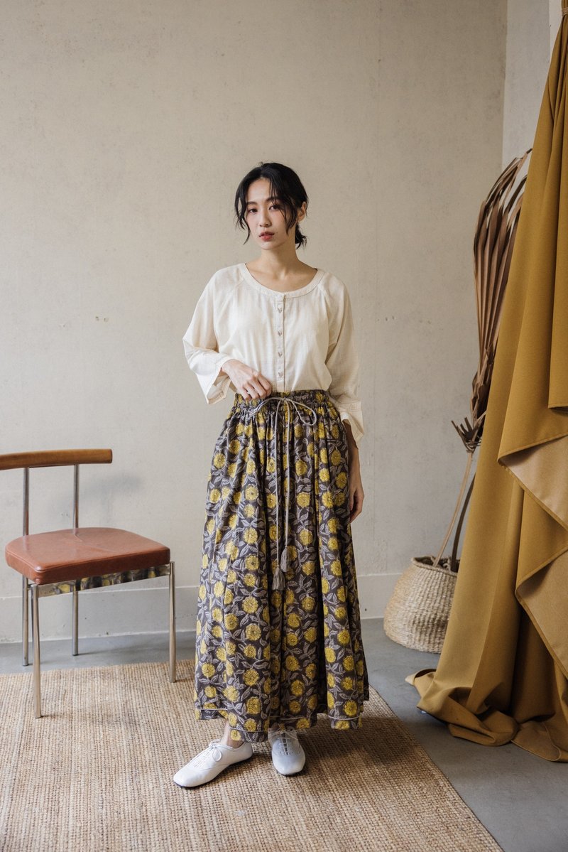 Woodblock Printed Large Circle Skirt_Earth Flower - กระโปรง - ผ้าฝ้าย/ผ้าลินิน สีนำ้ตาล