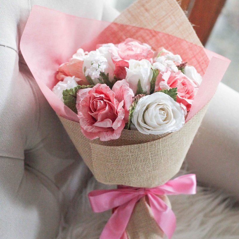 Rose Casual Valentine - Pink and White Roses - Wood, Bamboo & Paper - Paper Pink