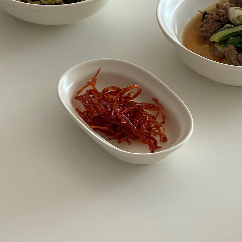 韓國 polaathome LIM 純色系列 醬菜橢圓盤 象牙白 新居禮 - 小碟/醬油碟 - 瓷 白色