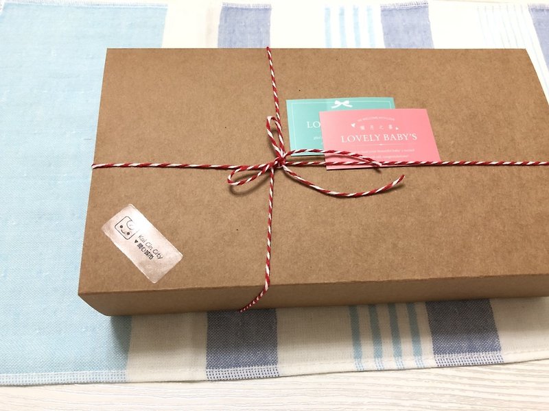 紙盒包裝加購(適合圍兜兜、口水巾) - 禮物盒/包裝盒 - 紙 卡其色