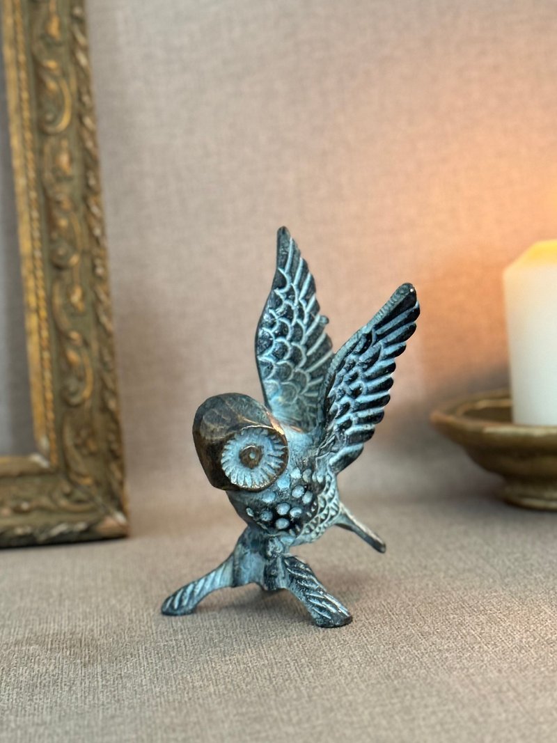 40070 French Antique Bronze Owl Symbol of Wisdom, Happiness and Wealth - ของวางตกแต่ง - โลหะ 