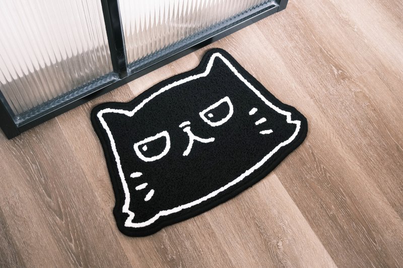 Two-color miserable cat carpet cushion - พรมปูพื้น - เส้นใยสังเคราะห์ หลากหลายสี