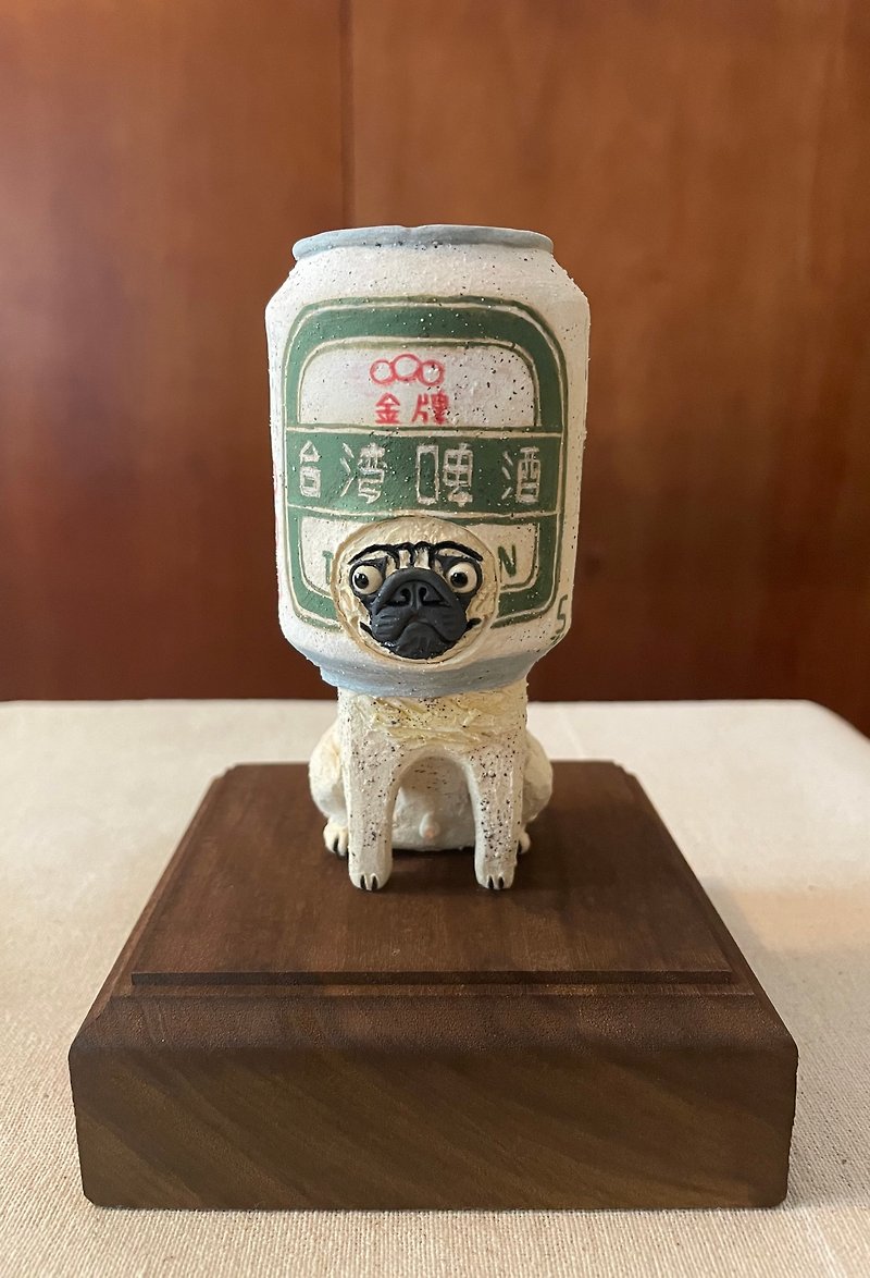 台灣啤酒造型巴哥 擺飾 陶器 寵物 公仔 - 裝飾/擺設  - 陶 綠色