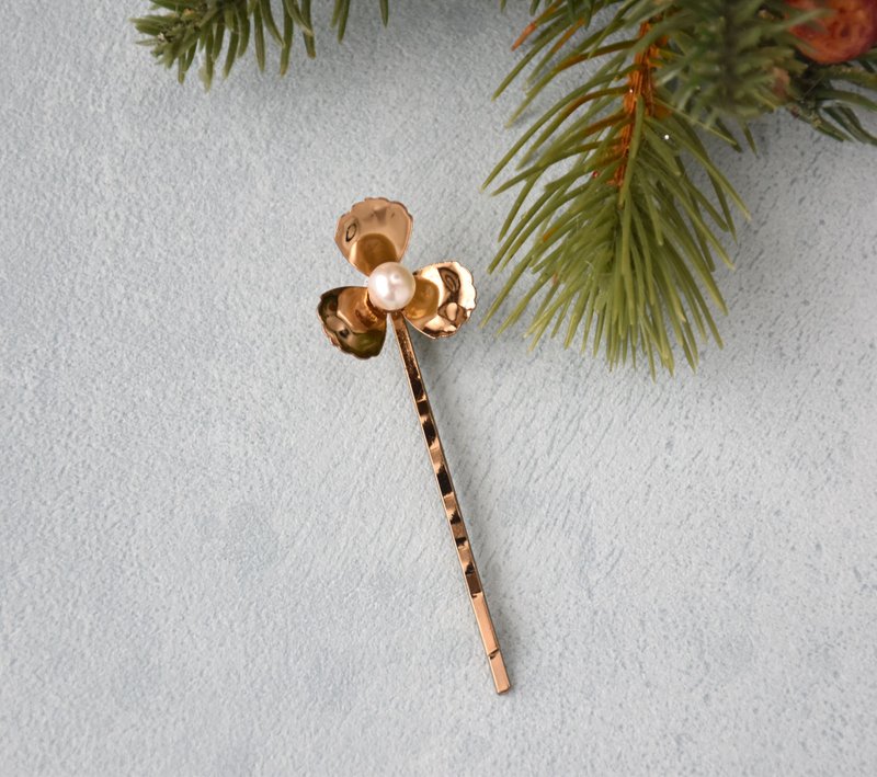 三葉草珍珠髮夾 - 髮夾/髮圈 - 珍珠 金色