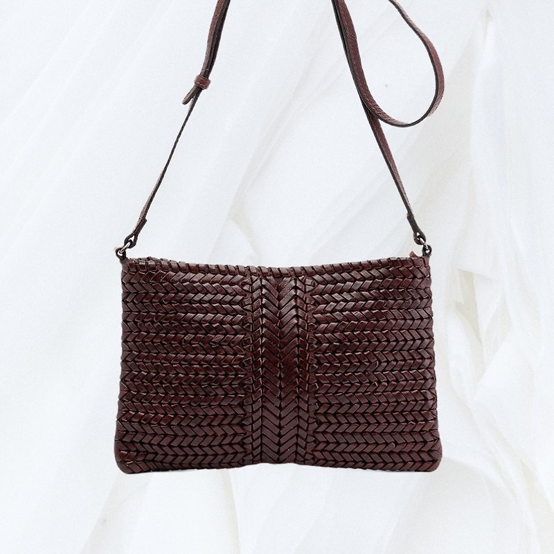 [Spain BIBA] Andrews cowhide three-dimensional cross-woven crossbody bag Brown coffee - Messenger Bags & Sling Bags - Genuine Leather Brown