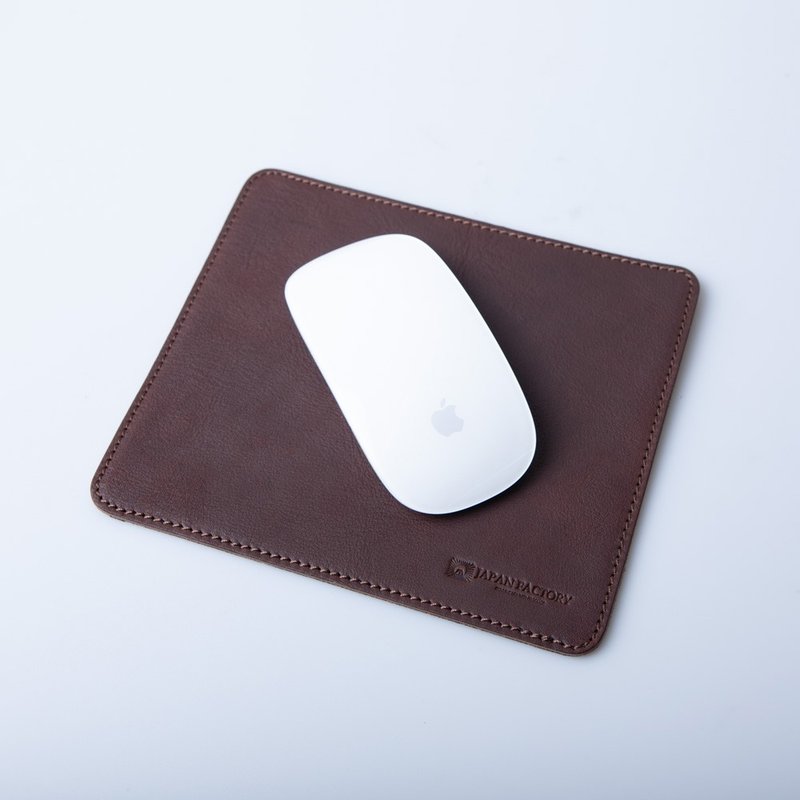 Mouse Pad Tochigi Leather JAPAN FACTORY MANO - แผ่นรองเมาส์ - หนังแท้ หลากหลายสี