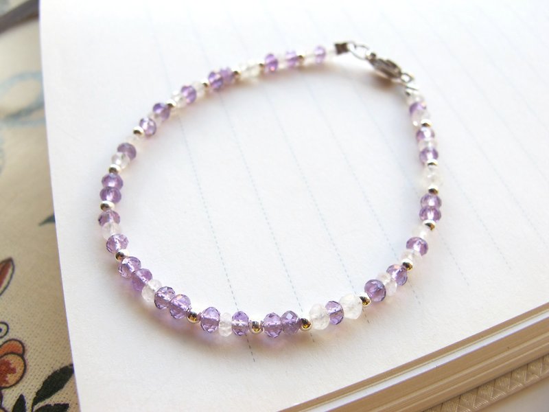 [Small Angle Series - Silk] Amethyst x Moonstone x 925 Silver - Light Design Bracelet - Bracelets - Crystal Purple