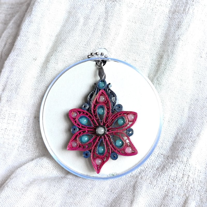 紅底仿金花式捲紙珠飾典雅風項鍊 - 項鍊 - 紙 紅色