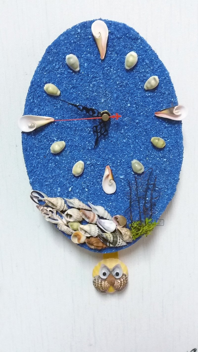 Hand made shell clock - blue / owl swing - Clocks - Wood Blue