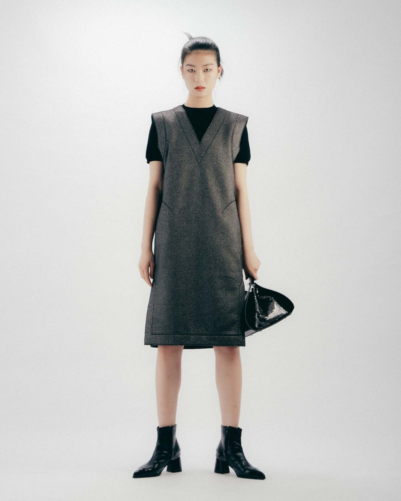 UUIN_Silver and black V-neck vest dress - ชุดเดรส - วัสดุอื่นๆ สีเทา